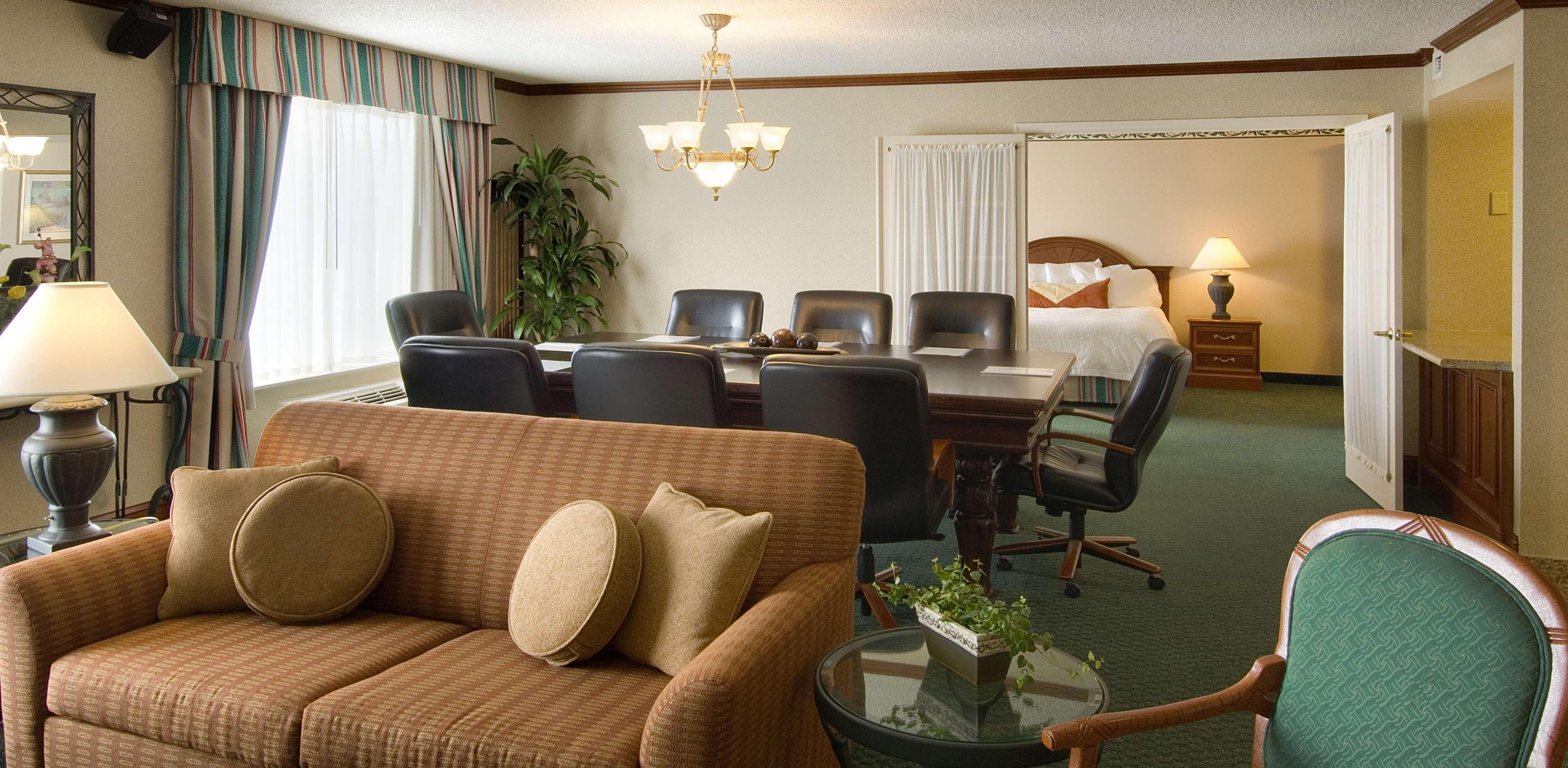Hilton Garden Inn Tampa East Brandon Mango Phòng bức ảnh